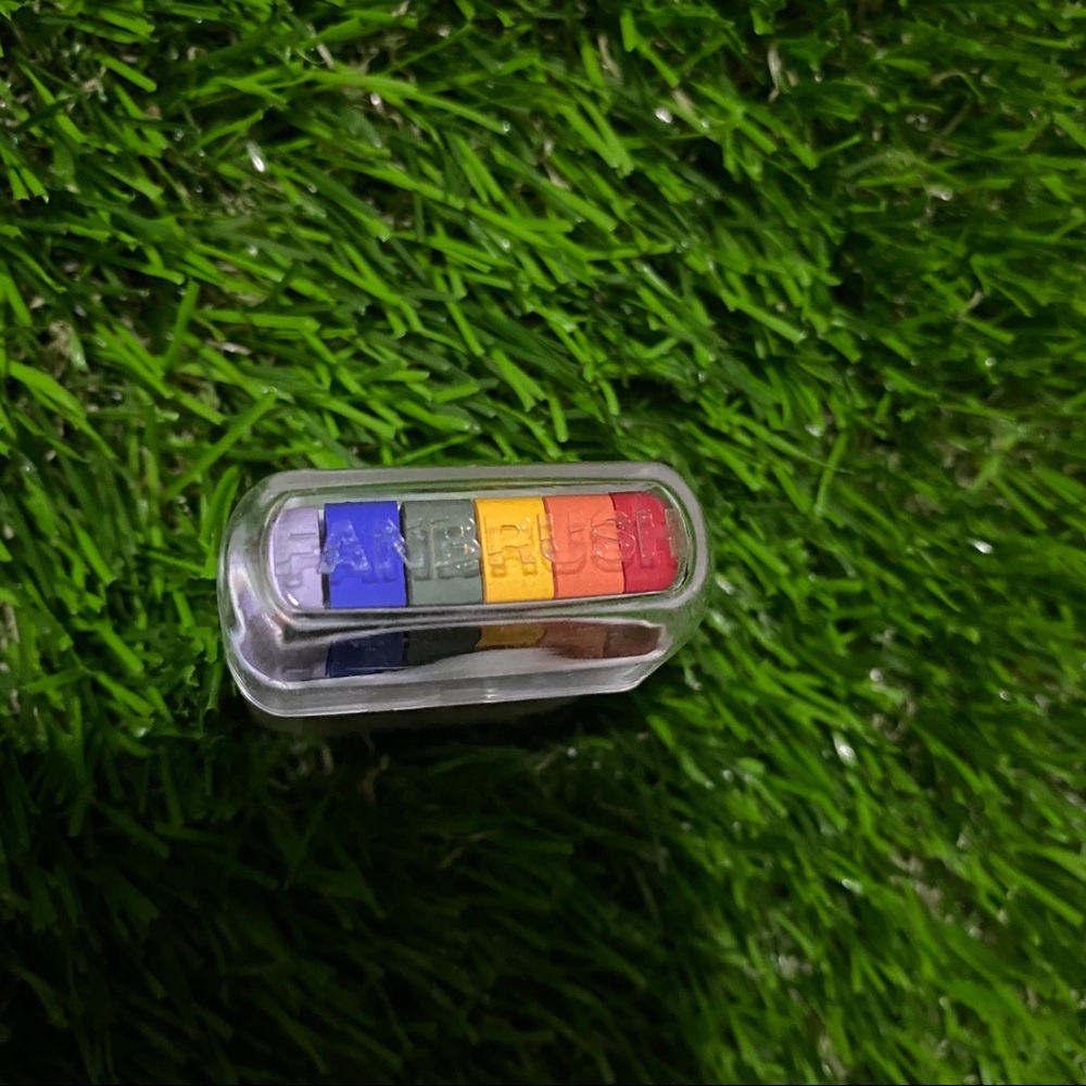 🌈 RAINBOW FANBRUSH FACE & BODY PAINT